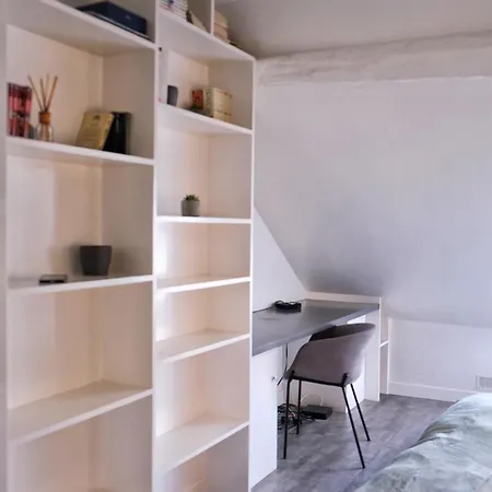 Apartment Sous Les Toits De *
